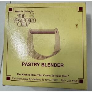 Pampered Chef 1680 Pastry Blender Cutter Retired Pie Crust Vintage w/ box